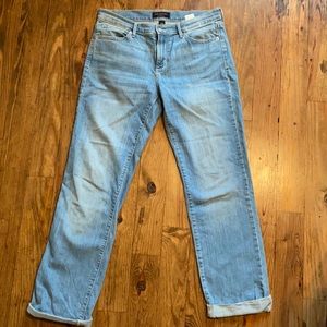 Banana republic, girlfriend jeans, light wash, size 28/6